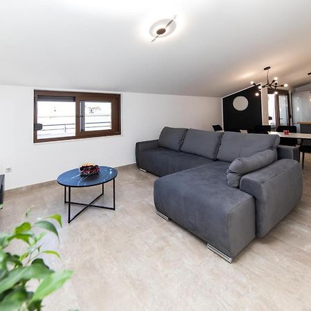 Apartman Gulin Crikvenica Exterior photo